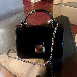 Black Modern Hand/Crossbody Bag With Gold Chain